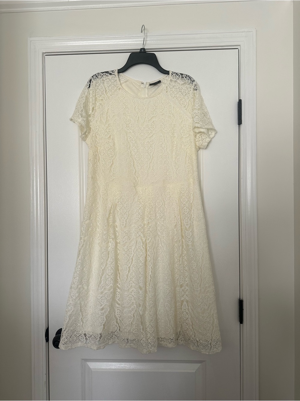 Apt. 9 Cream Lace Fit-and-Flare Short Sleeve Dress
